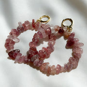 Oorbellen creool natuursteen - strawberry quartz