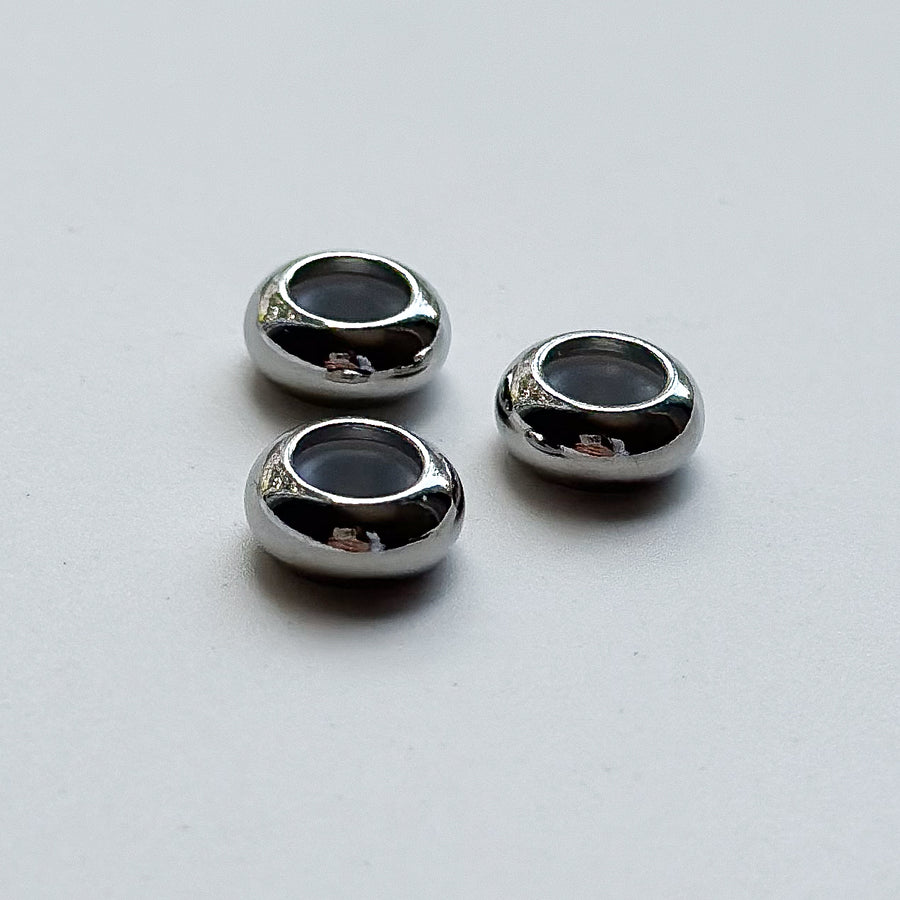 Silver sliding beads