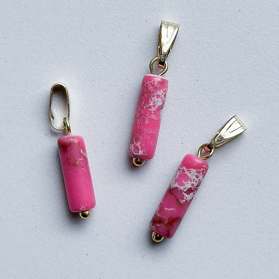 Charm natural stone - pink