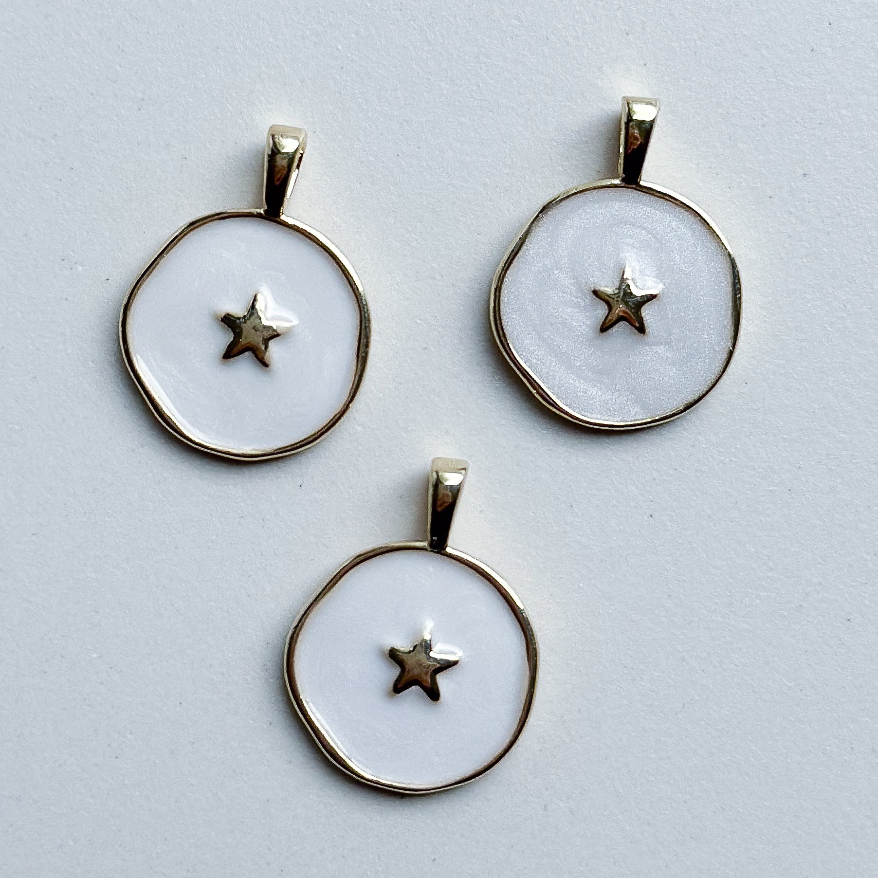 Charm Plate with star - blue