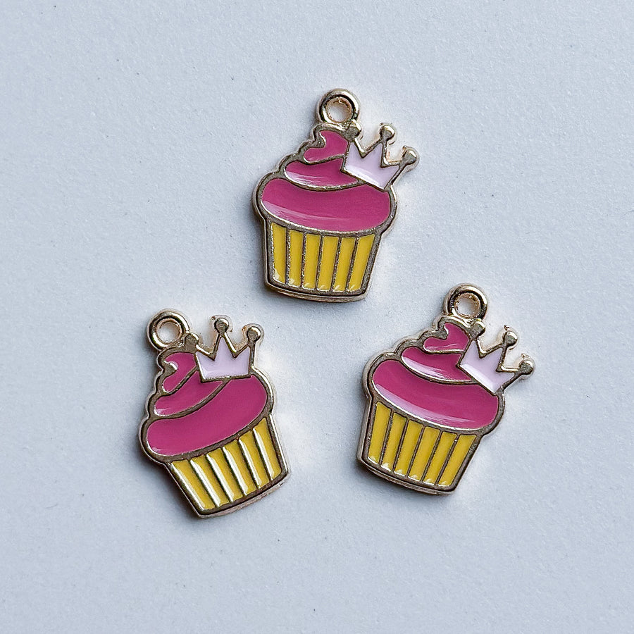 Charm Cupcake - pink &amp; yellow