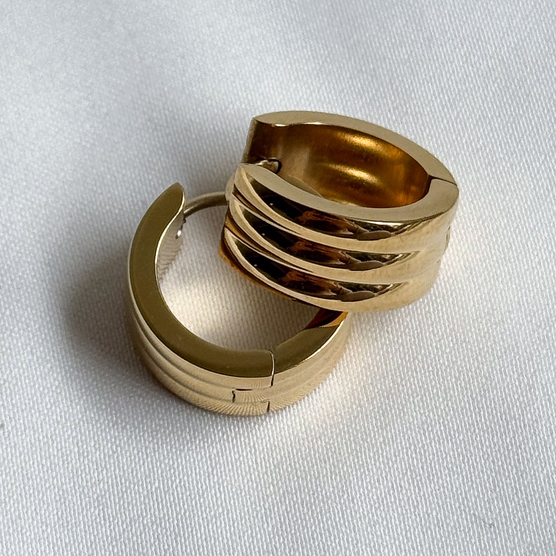 Oorbellen triple open hoops