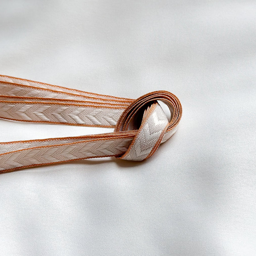 Ribbon Darts - beige