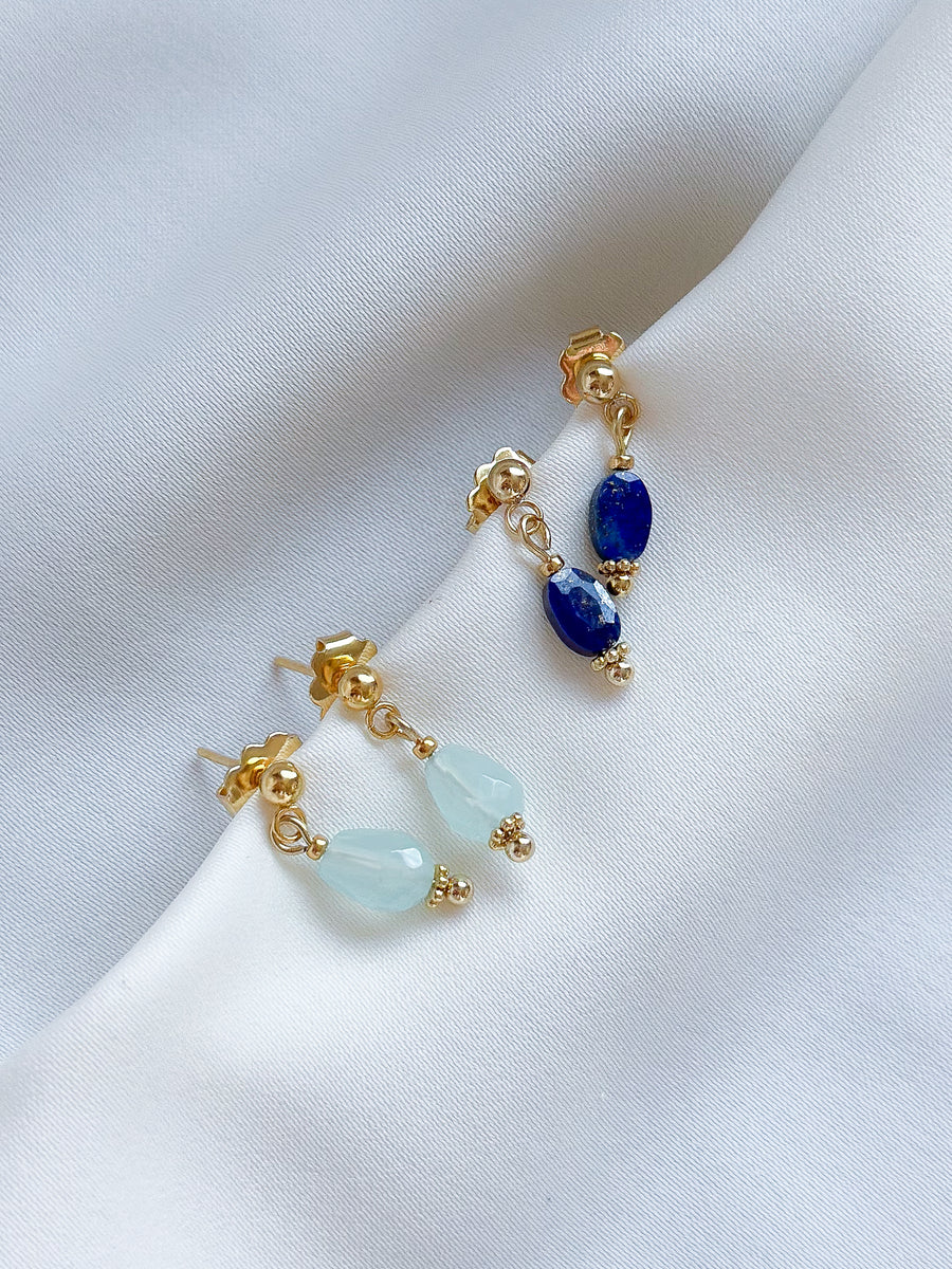 Studs lapis lazuli
