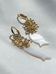 Earrings pendant - shell fish and golden coral