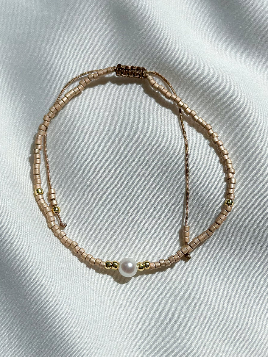 Slide bracelet miyuki beads and pearl - gold matte