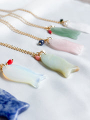 Goldplated ketting met natuursteen vis hanger