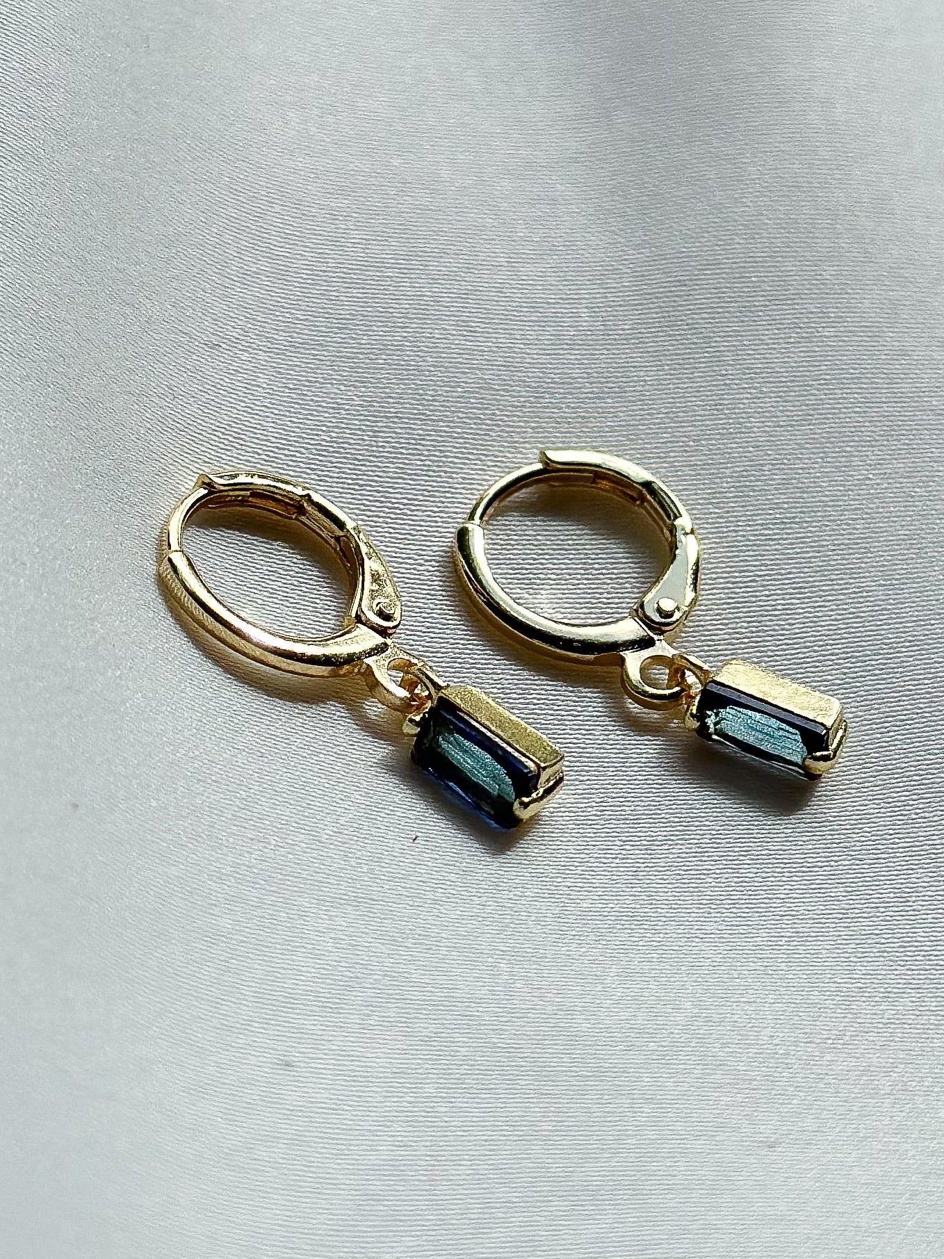 Earrings pendant - dark blue stone