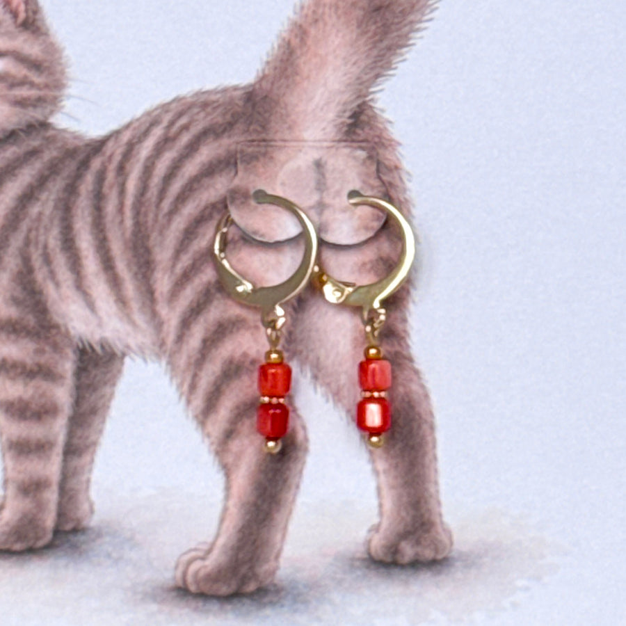 Poes - oorbel oranje/rood