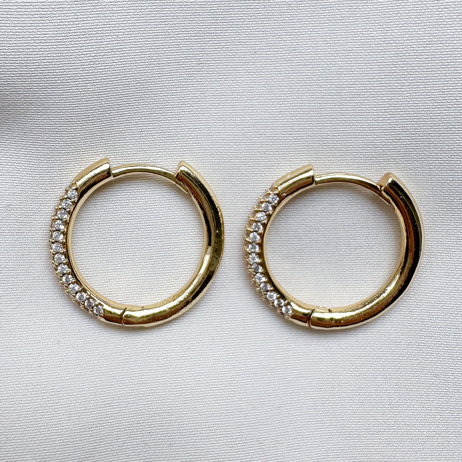 Hoop earrings - round with zirconia