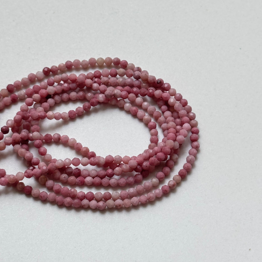 Rhodonite - 2 mm