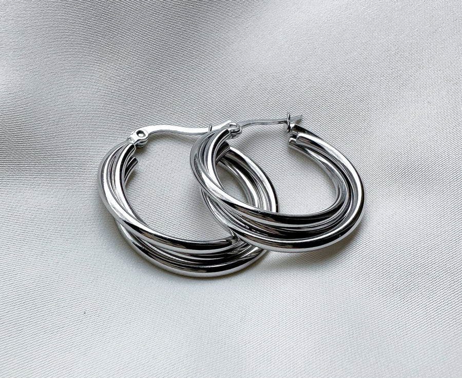 The double twist hoops zilver